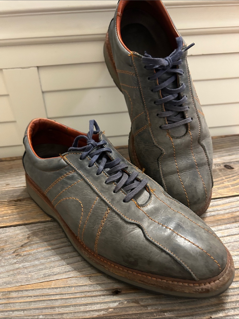 Allen Edmonds Blue “Voyager” Leather Lace-Up Casual Shoes with Brown Stitching